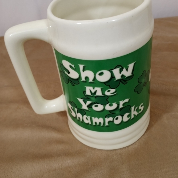 Tb Toy Trading Co.Large Mug Show Me Your Shamrocks  I'll Show You Mine Irish Mug - Picture 9 of 9